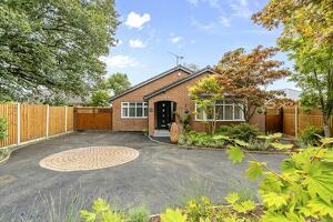 Picture #0 of Property #1525892541 in Woolsbridge Road, St. Leonards, Ringwood BH24 2LS