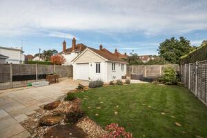 Picture #17 of Property #1526112141 in Sandbanks Road, Lilliput BH14 8EY