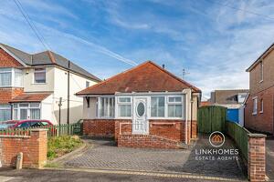 Picture #26 of Property #1526441541 in Winifred Road, Poole BH15 3PU
