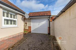 Picture #9 of Property #1526441541 in Winifred Road, Poole BH15 3PU