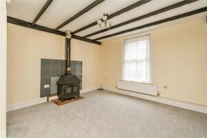 Picture #1 of Property #1527441741 in Holly Road, Ashurst, Southampton SO40 7BA