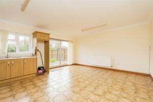 Picture #13 of Property #1527441741 in Holly Road, Ashurst, Southampton SO40 7BA