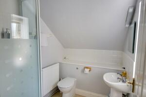 Picture #16 of Property #1527666441 in Pound Lane, Burley, Ringwood BH24 4ED