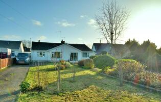 Picture #0 of Property #1528709241 in Martindale Avenue, Colehill BH21 2LF