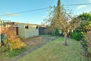 Picture #11 of Property #1528709241 in Martindale Avenue, Colehill BH21 2LF