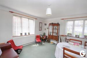 Picture #2 of Property #1531176441 in Southampton Road, Ringwood BH24 1JE