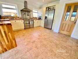 Picture #8 of Property #1533974541 in Shelley Close, Highcliffe, Christchurch BH23 4HW
