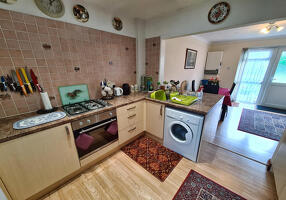Picture #12 of Property #1536194331 in Cooks Lane, Totton SO40 2RU