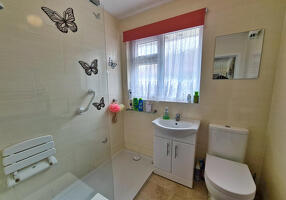 Picture #18 of Property #1536194331 in Cooks Lane, Totton SO40 2RU