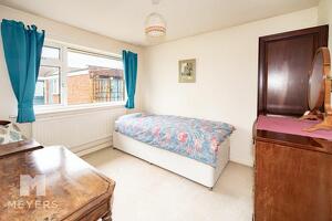 Picture #11 of Property #1536276441 in Broadshard Lane, Ringwood BH24 1RR