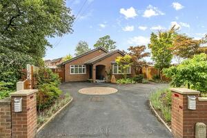 Picture #0 of Property #1538843541 in Woolsbridge Road, St. Leonards, Ringwood BH24 2LS