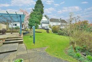 Picture #35 of Property #1539467541 in St Johns Hill, Wimborne BH21 1BX