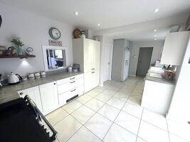Picture #15 of Property #1540546641 in Marlborough Road, Lower Parkstone BH14 0HJ