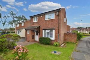 Picture #0 of Property #1543608831 in Canford Heath West BH17 9BA