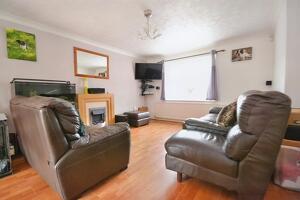 Picture #2 of Property #1543608831 in Canford Heath West BH17 9BA