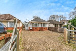 Picture #0 of Property #1544860641 in Twiggs Lane, Marchwood, Southampton SO40 4UN