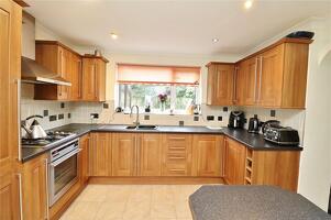 Picture #4 of Property #1545112641 in Holly Grove, Verwood BH31 6XA