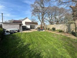 Picture #15 of Property #1546985541 in Everton Road, Hordle, Lymington SO41 0FF