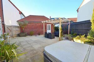 Picture #16 of Property #1548120531 in Wimborne BH21 2FS