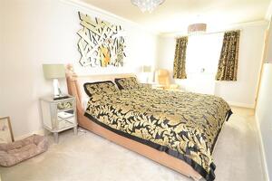 Picture #9 of Property #1548120531 in Wimborne BH21 2FS