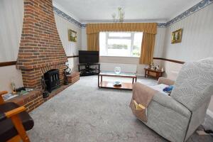 Picture #6 of Property #1552097541 in Hayward Crescent, Verwood BH31 6JS