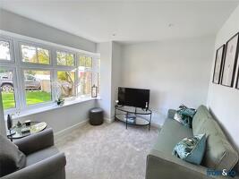 Picture #5 of Property #1553613141 in Glenair Avenue, Lower Parkstone, Poole BH14 8AD