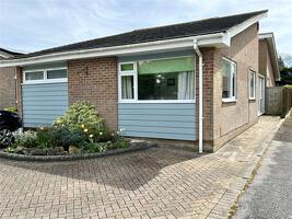 Picture #0 of Property #1562068641 in Oakleigh Way, Highcliffe On Sea, Christchurch BH23 5DQ