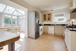 Picture #7 of Property #1565482341 in Braemar Avenue, Hengistbury Head, Bournemouth BH6 4JF
