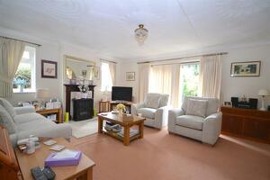 Picture #1 of Property #1567685541 in Noon Gardens, Verwood BH31 7XQ