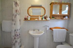 Picture #9 of Property #1567685541 in Noon Gardens, Verwood BH31 7XQ