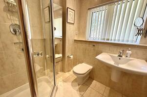 Picture #13 of Property #1568162331 in St Ives Park, Ashley Heath BH24 2JY