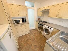 Picture #7 of Property #1568302641 in Bridport Road, Poole BH12 4BY