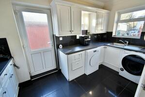 Picture #5 of Property #1568961441 in Meadow View Road, Bournemouth BH11 9RB