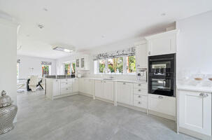 Picture #5 of Property #1569790641 in Davids Lane, Ringwood BH24 2AW