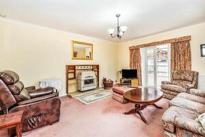 Picture #2 of Property #1570931931 in Winsor Lane, Winsor, Southampton SO40 2HG