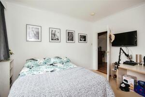 Picture #5 of Property #1571551641 in St. Ives Park, Ashley Heath, Ringwood BH24 2JX