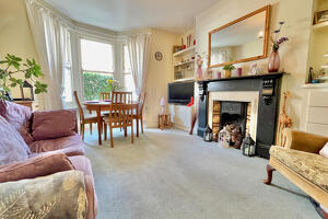 Picture #5 of Property #1572341931 in Exeter Road, Swanage BH19 2BL