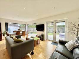 Picture #5 of Property #1572739041 in Priors Close, Friars Cliff, Christchurch BH23 4EZ