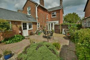 Picture #17 of Property #1573887141 in New Borough Road, Wimborne BH21 1RB