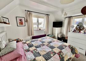 Picture #8 of Property #1574361441 in Ringwood BH24 1AX