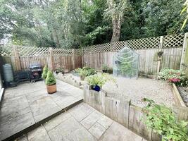 Picture #10 of Property #1575083241 in Spruce Close, Creekmoor, Poole BH17 7YT