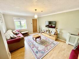 Picture #4 of Property #1575083241 in Spruce Close, Creekmoor, Poole BH17 7YT