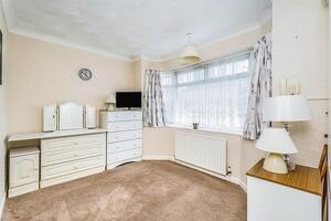 Picture #13 of Property #1576786431 in Downs Park Avenue, Totton, Southampton SO40 9JF