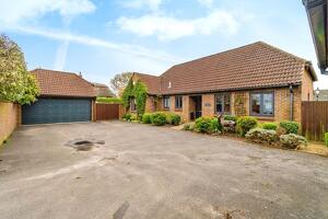 Picture #6 of Property #1577155641 in Romsey Road, Cadnam, Southampton SO40 2NN