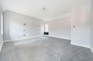 Picture #5 of Property #1577240541 in Forest View, Ringwood Road, Woodlands SO40 7HT