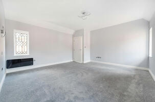 Picture #8 of Property #1577240541 in Forest View, Ringwood Road, Woodlands SO40 7HT