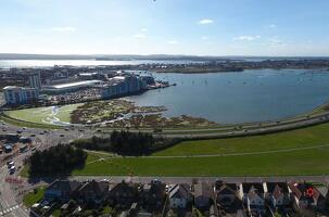 Picture #2 of Property #1577919441 in Sterte Esplanade , Holes Bay, Poole BH15 2BA