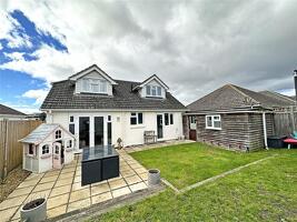 Picture #1 of Property #1580016231 in Longfield Road, Hordle, Lymington SO41 0HH