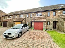 Picture #0 of Property #1580475441 in Gladstone Close, Stanpit, Christchurch, Dorst BH23 3TL