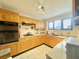 Picture #10 of Property #1580475441 in Gladstone Close, Stanpit, Christchurch, Dorst BH23 3TL